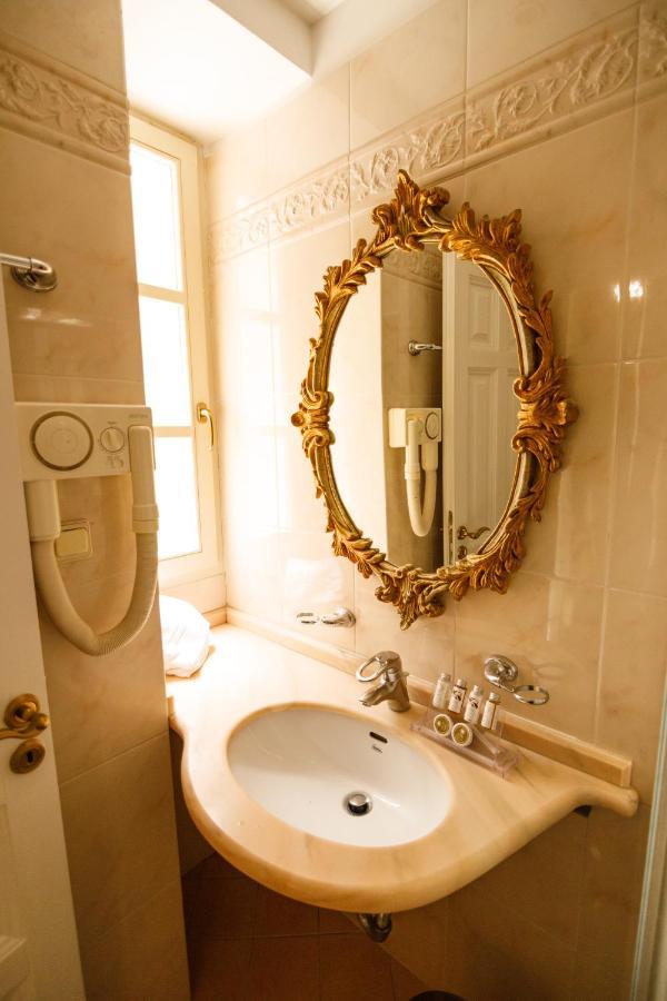 Palaiologos Luxury City Hotel Patras Zewnętrze zdjęcie
